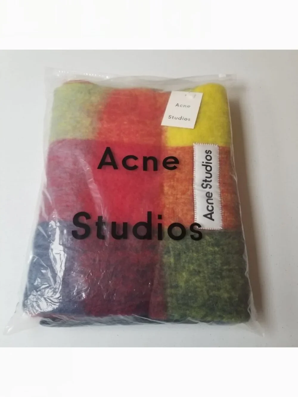 Women scarf